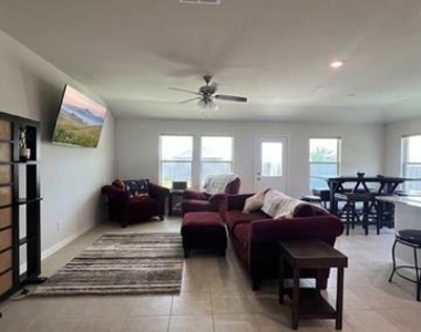 6304 Dry Gulch Trail - Photo Thumbnail 3