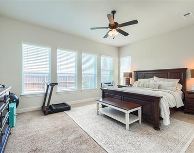 625 Yarrow Street - Photo Thumbnail 17