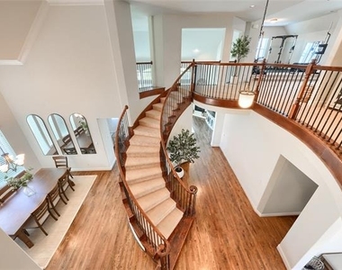 625 Yarrow Street - Photo Thumbnail 20