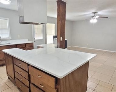 7415 Cave Drive - Photo Thumbnail 3