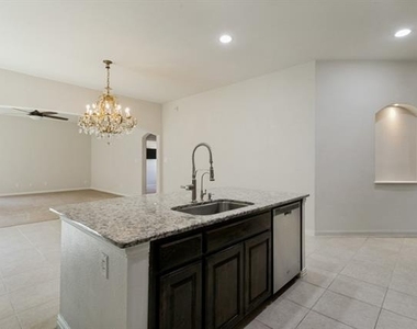 531 Catherine Lane - Photo Thumbnail 29