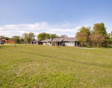 1211 Mcalpin Road - Photo Thumbnail 4
