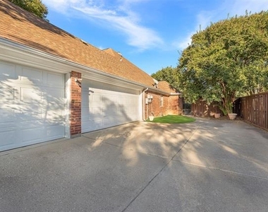 109 Killdeer Court - Photo Thumbnail 12