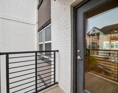 3353 Norris Street - Photo Thumbnail 3