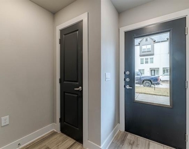 3353 Norris Street - Photo Thumbnail 6