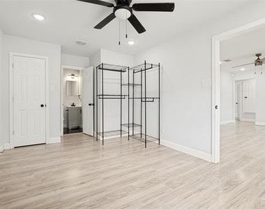 1301 Cardinal Street - Photo Thumbnail 17