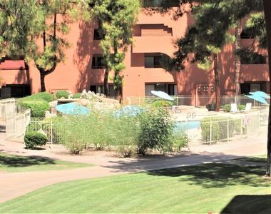 12222 N Paradise Village Parkway S - Photo Thumbnail 18
