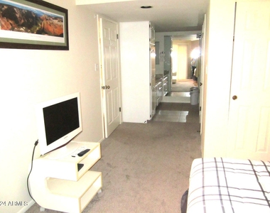 12222 N Paradise Village Parkway S - Photo Thumbnail 13
