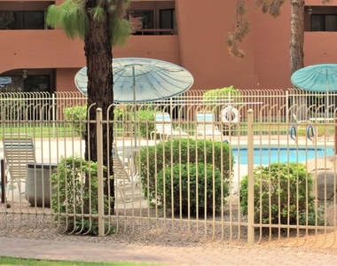 12222 N Paradise Village Parkway S - Photo Thumbnail 16