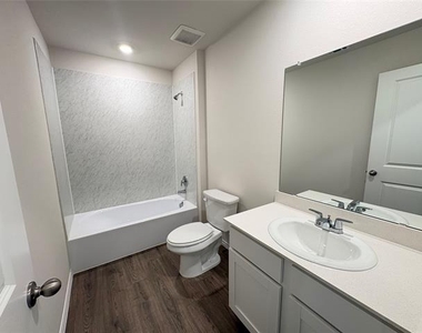 3330 Catamount Drive - Photo Thumbnail 13