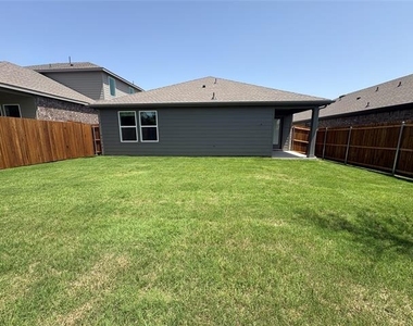 3330 Catamount Drive - Photo Thumbnail 17