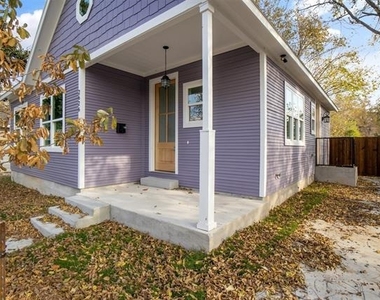 2626 Burger Avenue - Photo Thumbnail 1