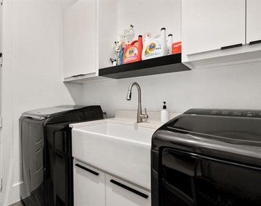 12130 Diamond Creek Drive - Photo Thumbnail 31