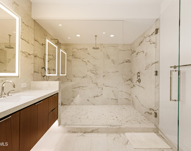 6587 N Palmeraie Boulevard - Photo Thumbnail 18