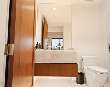 6587 N Palmeraie Boulevard - Photo Thumbnail 25