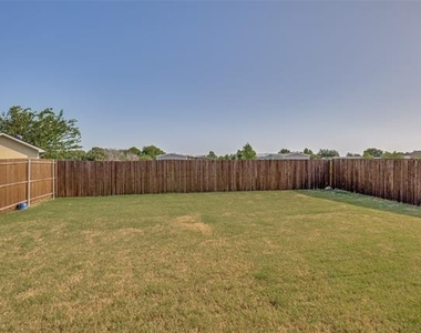 328 Ardsley Lane - Photo Thumbnail 24