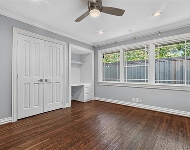 5804 Norway Road - Photo Thumbnail 16