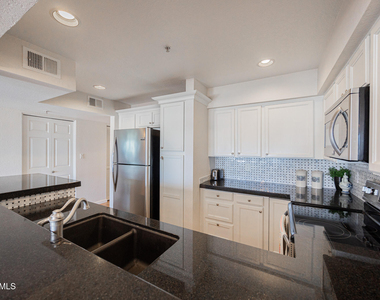 10080 E Mountainview Lake Drive - Photo Thumbnail 12