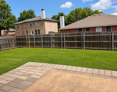 1216 Wisdom Drive - Photo Thumbnail 1