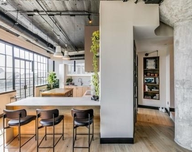 2220 Canton Street - Photo Thumbnail 3