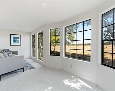 401 Rocky Canyon Court - Photo Thumbnail 28