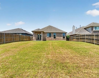 620 Godley - Photo Thumbnail 24
