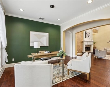 2027 Stonemont Court - Photo Thumbnail 15