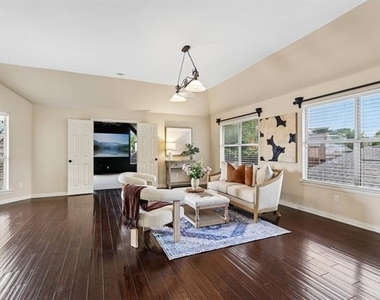 2027 Stonemont Court - Photo Thumbnail 34