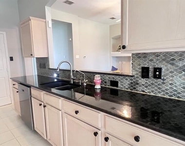10718 Brandenberg Drive - Photo Thumbnail 21