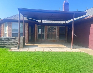 10718 Brandenberg Drive - Photo Thumbnail 23