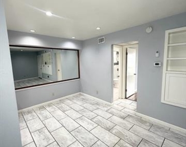 12888 Montfort Drive - Photo Thumbnail 2