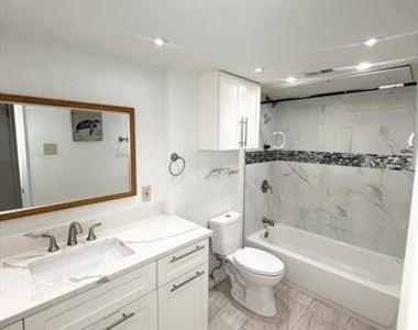 12888 Montfort Drive - Photo Thumbnail 3