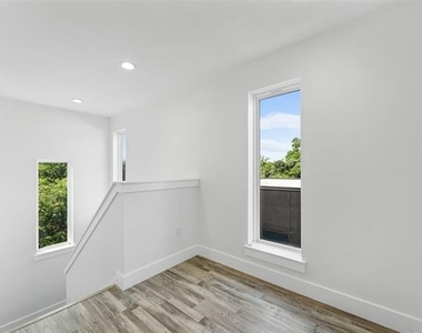 3142 Harmon Street - Photo Thumbnail 22