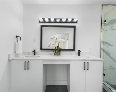 3142 Harmon Street - Photo Thumbnail 13