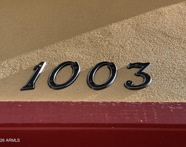 421 W 6th Street - Photo Thumbnail 1