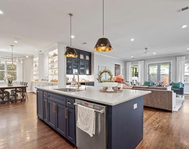 6011 Goodwin Avenue - Photo Thumbnail 8