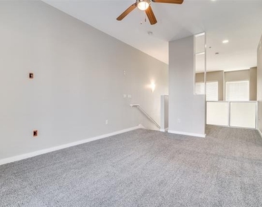 6923 Sumner Street - Photo Thumbnail 5