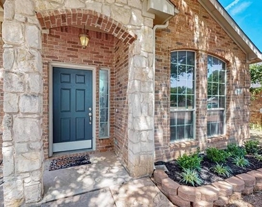 165 Hirth Drive - Photo Thumbnail 3