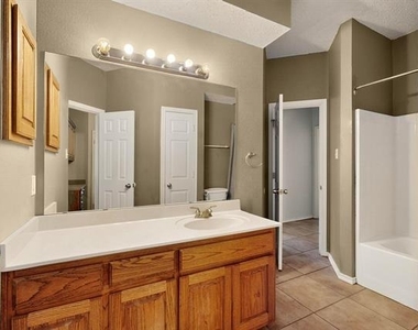 165 Hirth Drive - Photo Thumbnail 21