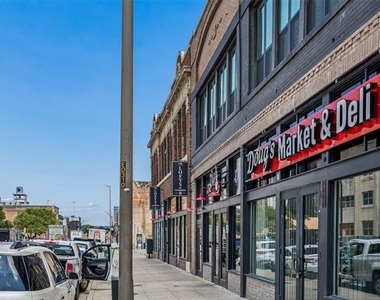 2010 Commerce Street - Photo Thumbnail 13