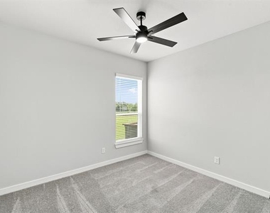 3844 Clovis Street - Photo Thumbnail 8