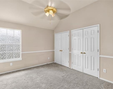 4325 Boca Raton Drive - Photo Thumbnail 17