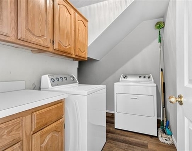 4325 Boca Raton Drive - Photo Thumbnail 23