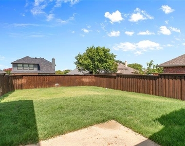 4325 Boca Raton Drive - Photo Thumbnail 24