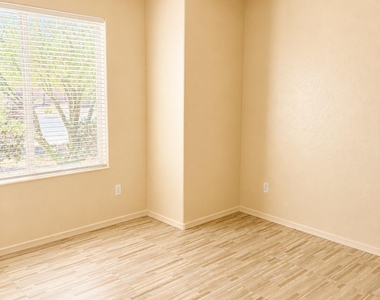 96 W Angus Road - Photo Thumbnail 7