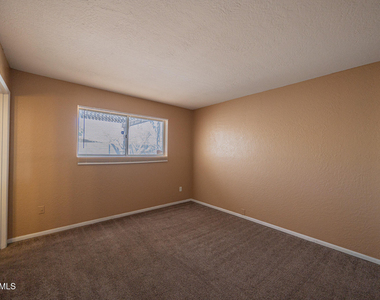 2130 W Cortez Avenue - Photo Thumbnail 11