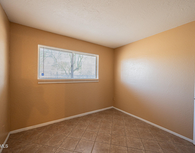 2130 W Cortez Avenue - Photo Thumbnail 16