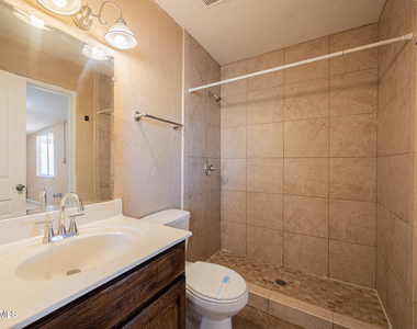 2130 W Cortez Avenue - Photo Thumbnail 13