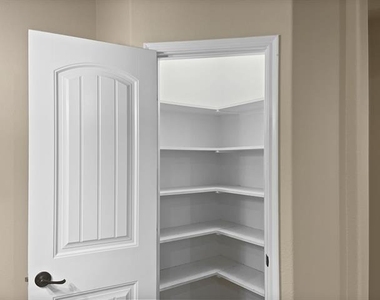 10209 Pear Valley Road - Photo Thumbnail 23