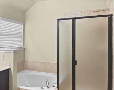 10209 Pear Valley Road - Photo Thumbnail 14